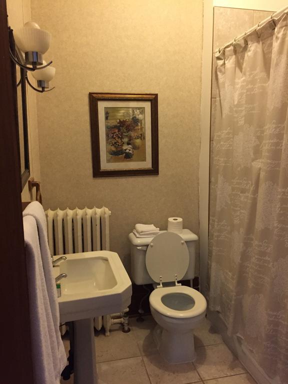 Le Petit Chateau Montebello B&B 部屋 写真